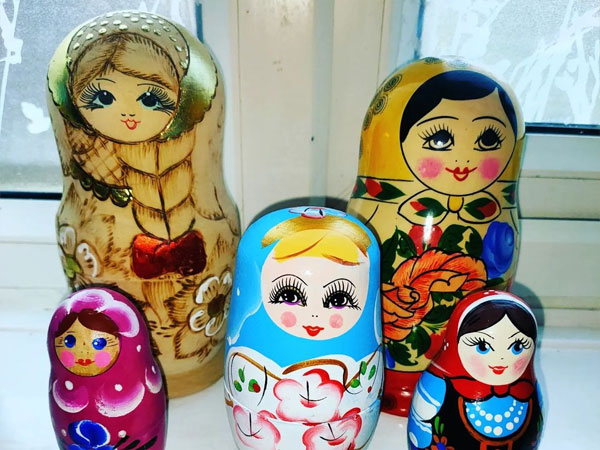 5 Russian dolls in therapy room in Northhamptonshire